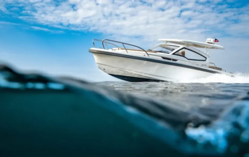 Private or Group Boat Tour to Cinque Terre: Choosing the Perfect Day at Sea